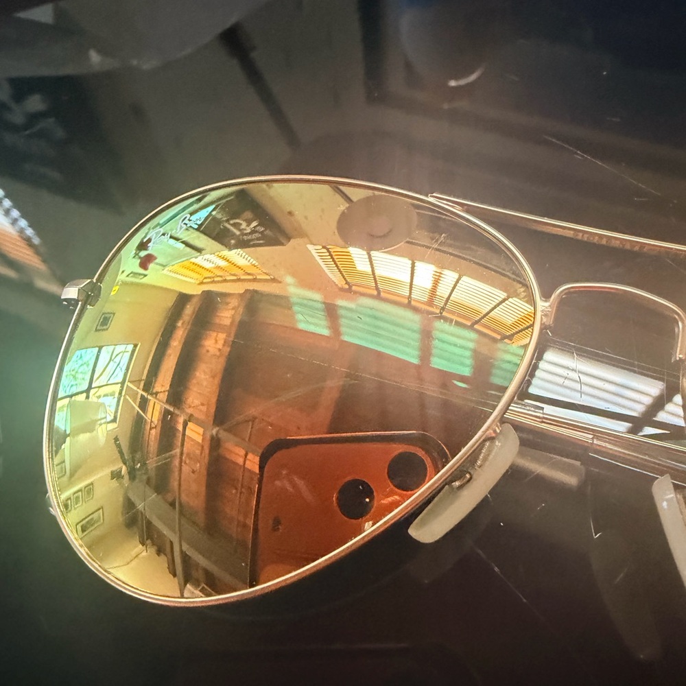 Ray-Ban Gold Mirror Aviator Sunglasses - Picture 6 of 16